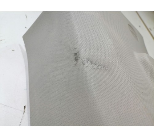 Обшивка стойки багажника верхняя левая