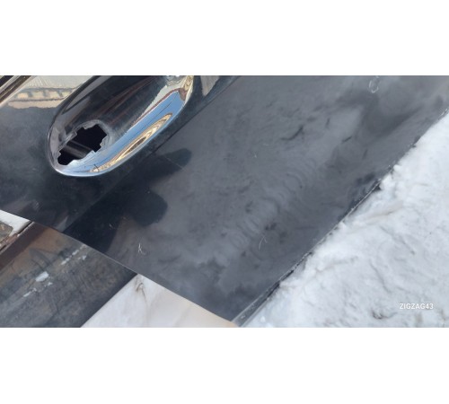 Дверь (передняя правая)