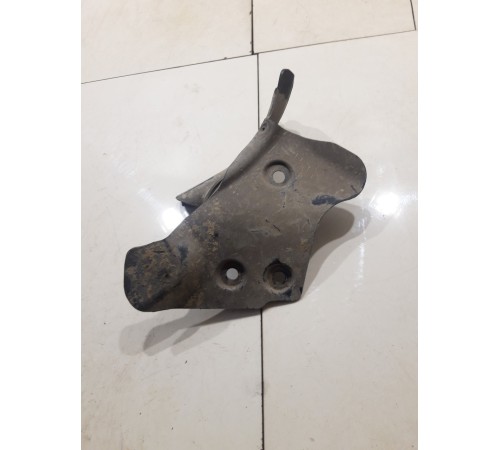 Зашита днища антигравийная левая