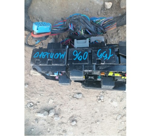 Электропроводка подкапотная с монтажным блоком