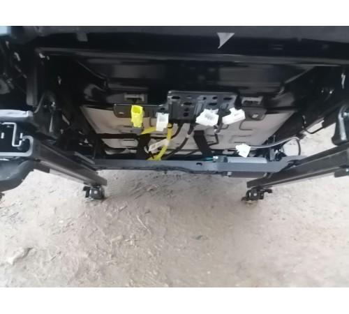 Сиденье переднее правое