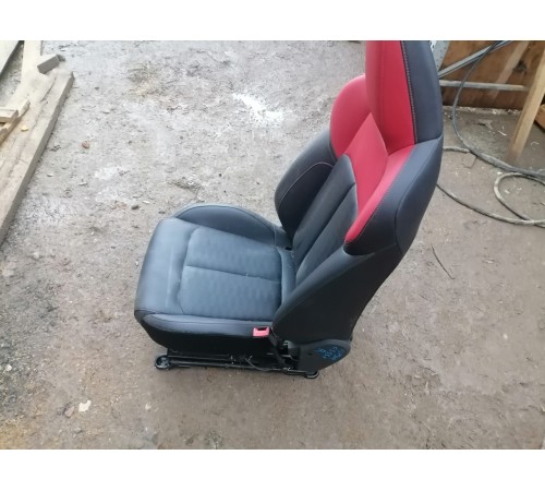 Сиденье переднее правое