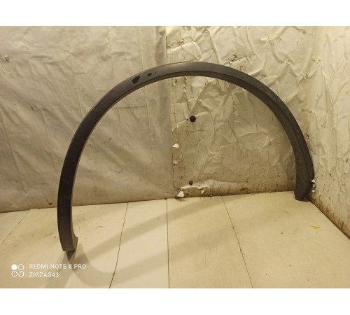 Накладка крыла(задняя правая)