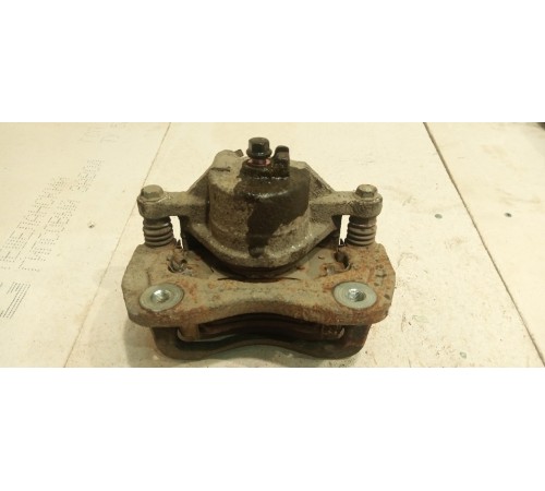 Суппорт передний левый