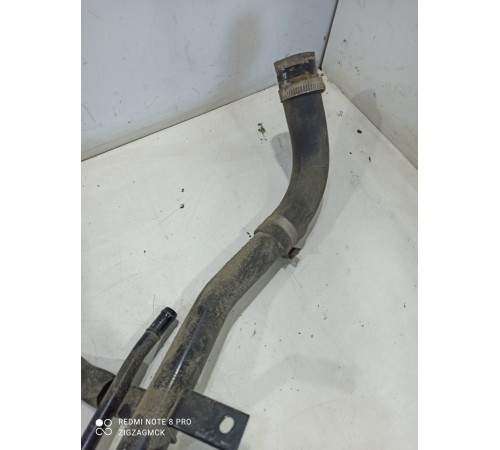 Горловина топливного бака