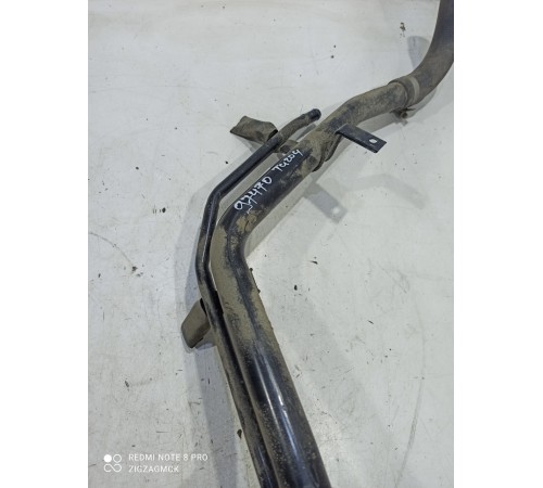 Горловина топливного бака