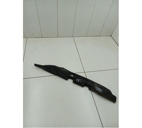 Уплотнитель крыла правый