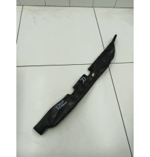 Уплотнитель крыла правый