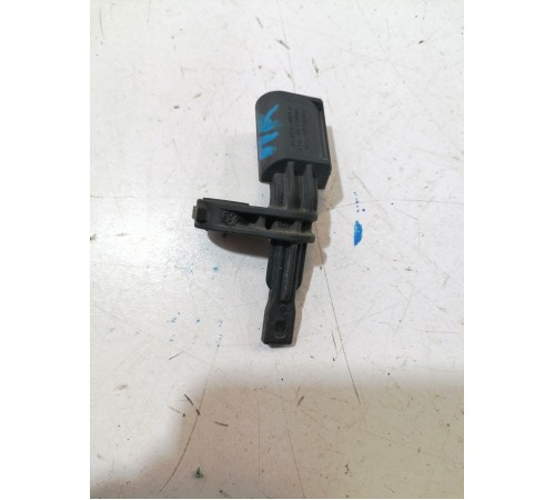 Датчик ABS передний правый