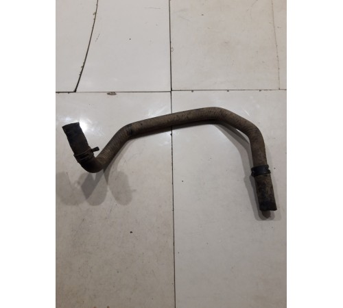 Патрубок системы охлаждения