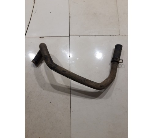 Патрубок системы охлаждения