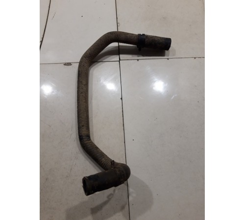 Патрубок системы охлаждения