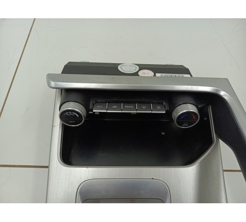 накладка на центральную консоль