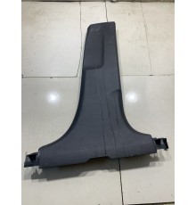 Обшивка центральной стойки(правая нижняя)