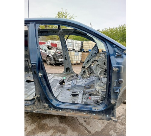 Порог со стойкой правый