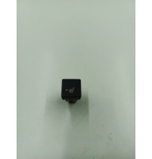 Кнопка включения подогрева сиденья передняя левая