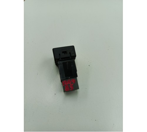 Кнопка включения подогрева сиденья передняя левая