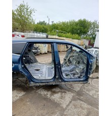 Порог со стойкой правый