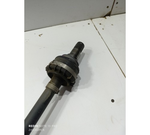 Привод (полуось) задний правый
