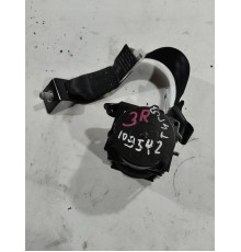 Ремень безопасности (задний правый) Ремень безопасности (задний правый)