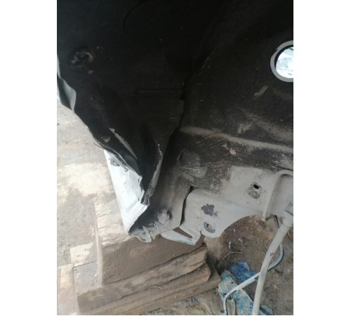 Крыло заднее левое