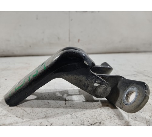 Петля двери передняя правая нижняя