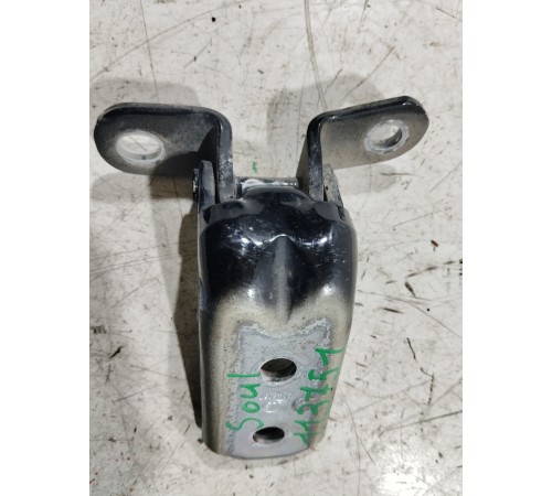 Петля двери передняя правая нижняя