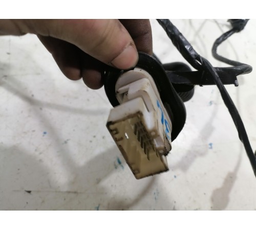 Электропроводка двери задняя левая
