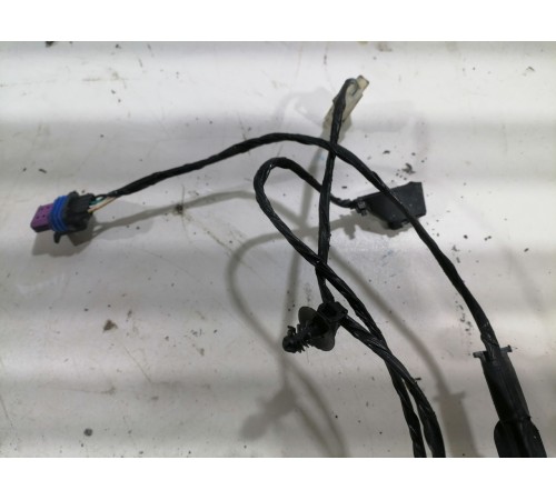 Электропроводка двери задняя левая