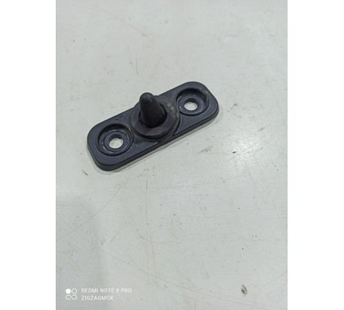 Направляющая сдвижной двери (задняя правая)