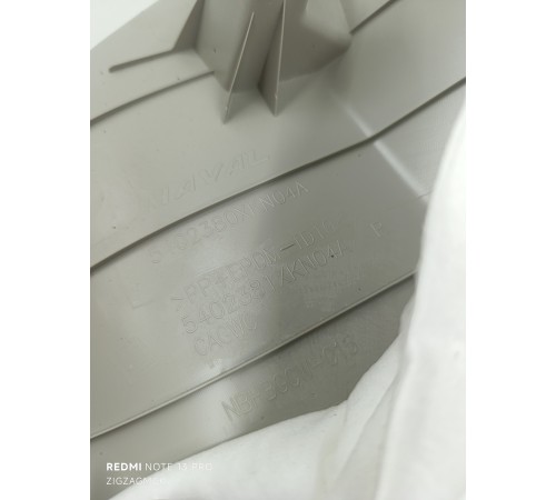 Обшивка багажника задняя правая верхняя