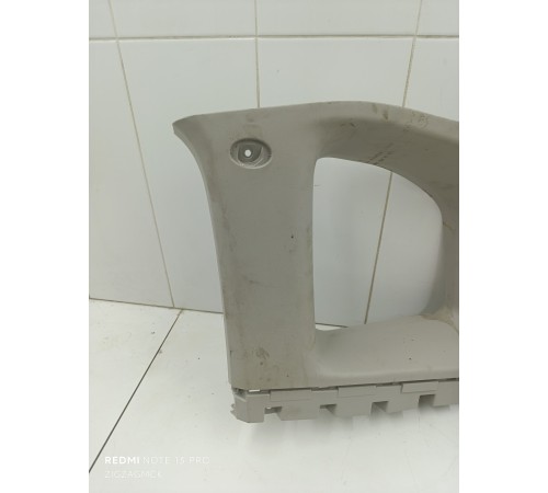 Обшивка багажника задняя правая верхняя