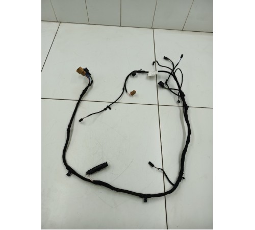 Электропроводка двери багажника