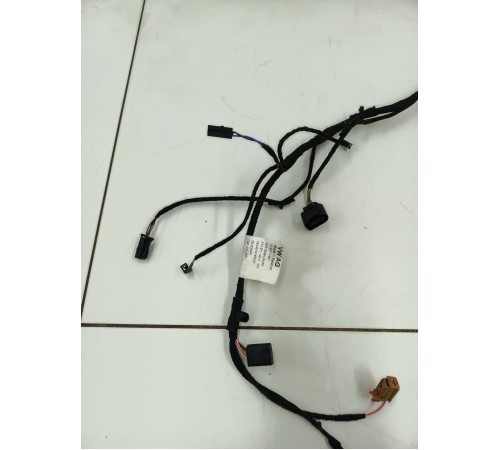 Электропроводка двери багажника