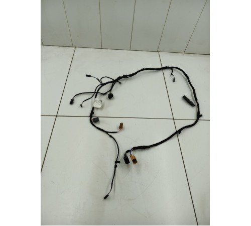 Электропроводка двери багажника