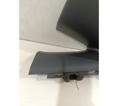 Обшивка багажника правая верхняя