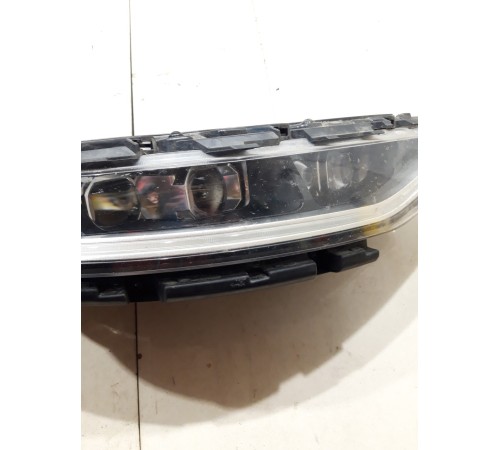 Фара (правая)