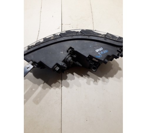 Фара (правая)