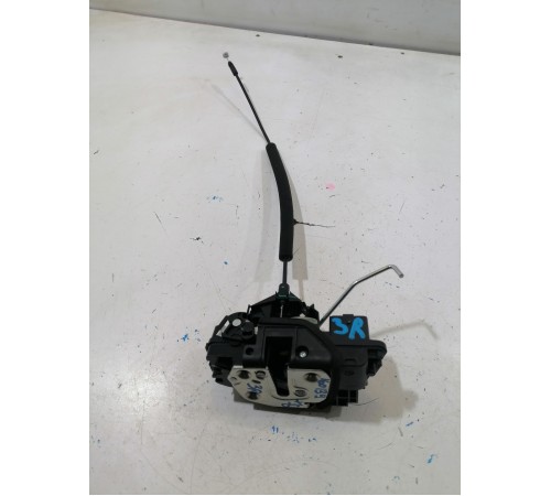 Замок задней правой двери