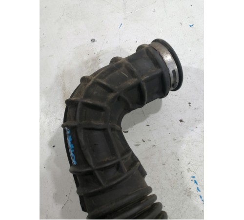 Патрубок воздушного фильтра