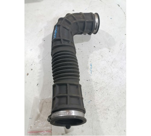 Патрубок воздушного фильтра