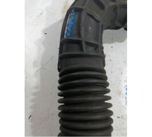 Патрубок воздушного фильтра