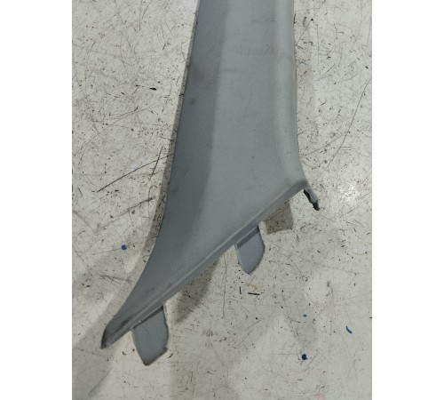 Обшивка стойки лобового стекла правая