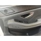 Обшивка двери передней правой