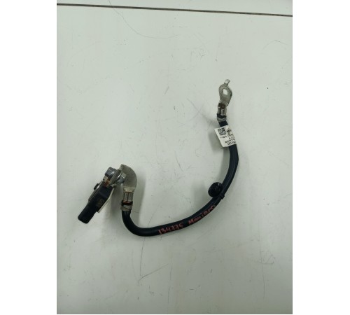 Клемма аккумулятора минусовая