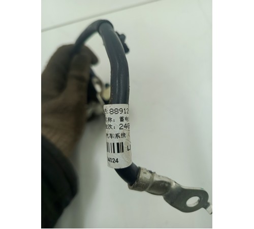 Клемма аккумулятора минусовая