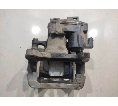 Суппорт (задний, правый)