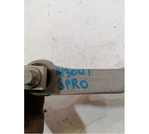 Подушка двигателя задняя