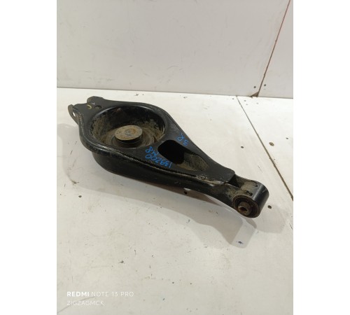 Рычаг правый задний нижний поперечный