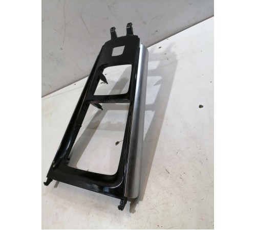 Накладка центральной консоли декоративная